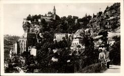 CPA Rocamadour Vue Generale sur les Nouvelles Rampes prise de la Route d'Arrivee
