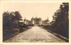 CPA Chambord Le Chateau vu de la Route de Saint Die 