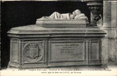 Tumba del Saint Louis de la camara acorazada de CPA Dreux de Srta de Montpensier rey Louis Felipe Pradier