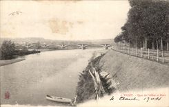 CPA Vichy Quay of I' Allier and Bridge