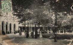 CPA Vichy the old park and the Room of Rest
