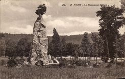 CPA Vichy the Gilbert Monument