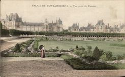 CPA Palais De Fontainebleau Vue Prise du Parterre