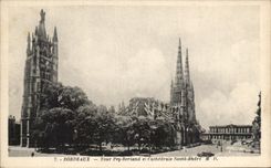 CPA Bordeaux Tour Pey Berland Et Cathedrale Saint Andre