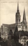 CPA Chartres La Cathedrale Vue De la Place du Chatelet 