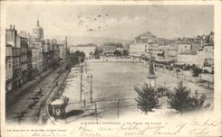 CPA Chermont Ferrand Place De Jaude