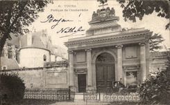 CPA Tours Gantry Of the Archbishop's palace