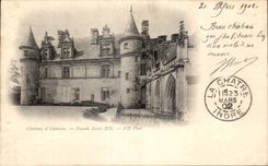 Castillo de CPA del ataque frontal Louis XII de Amboise