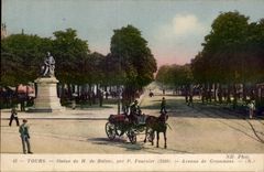 CPA Tours Statue of Balzoc by Baker Avenue of Grammont