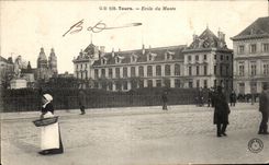 CPA Tours Lopped of the Museum