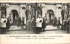 CPA the Procession of Lisieux At the exit of Carmel September 30th 1925