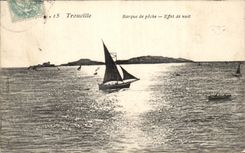 CPA Troucolle Barque De Fishes Effet De Nuit Boat