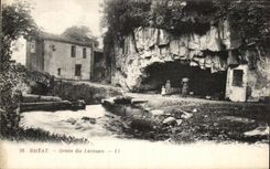 CPA Royat Cave of the Washerwomen Washerwomen