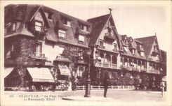 CPA Deauville the Flowered Beach Normandy hotel