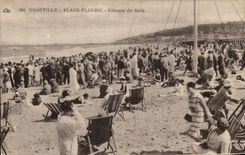 CPA Deauville Flowered Beach the hour of the Bath