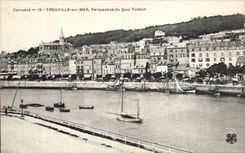 CPA Trouville on Sea View of the Tostain Quay