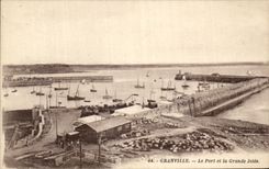 CPA Granville La Port et la Grande Jetee