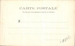 Puerta amarilla de la calle de CPA Bourges y la catedral