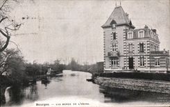 Bordes de CPA Bourges de Yevre