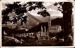 CPA Lourdes the Basilica and the Magpie of Jer