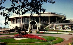 CPSM Royan el de la Rotonda del casino y de la entrada