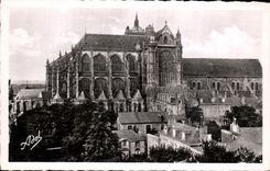 CPA Mans the Cathedral Saint Julien the Rosette