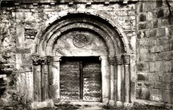 CPA Valley D' Aure Arreau Romance Gantry of I' Eglise Saint Exupere