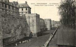CPA Vincennes the Castle Old extremely Pits