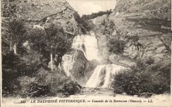 CPA Dauphine the Picturesque Cascade of Sarennes