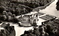 CPA In the Plane On Rambouillet the Castle its water floor and its garden