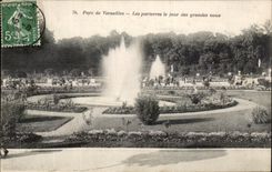 CPA Parc de Versailles Les parterres le jour des grandes eaux