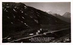 CPA Collar of the Small Saint Bernard Vue on the Mount Blanc and the Black Needle of Peteret