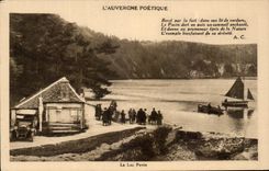CPA the Automobile lake Pavin Auvergne