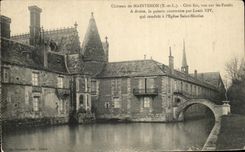 Castillo de CPA de la costa este de Maintenon visto en los hoyos