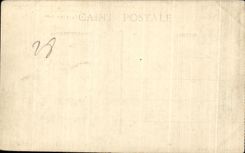 Castillo de CPA de la costa este de Maintenon visto en los hoyos