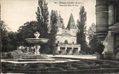 Castillo de CPA de la fuente de Anet en el parque