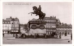 CPA Rouen Statue De Napoleon 1st