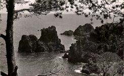 CPA la dimension del azul el mediterraneo rojo y sus rocas