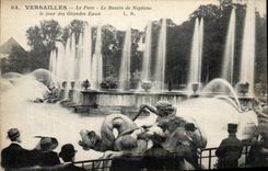 CPA Versailles Le Parc Le Bassin de Neptune