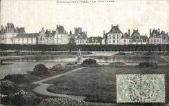 CPA Fontainebleau Reads Of the Emperor