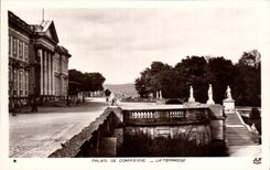 CPA Palais De Compiegne la terraza