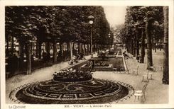 CPA Vichy L'Anclen Parc