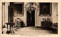 CPA Versailles Palais du Grand Trianon Le Salon des malachites 