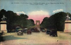 CPA Paris the Avenue of the Champs Elysees and Horses of Automobile Marly