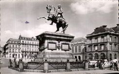 CPA Rouen Places the General one of Gaulle Statue of Napoleon 1st