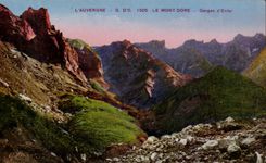 CPA Auvergne the Mount Gilds Falls of Enter