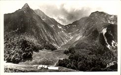 CPA Luchon Superbagneres the Old people's home of France