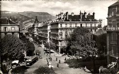 CPA Grenoble Crossroads Which occurred Lorraine Alsace and Course Jean Jaures At the bottom Vercors