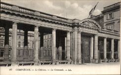 CPA Compiegne the Castle the Colonnade