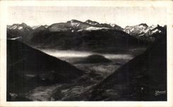 CPA Lourdes Valle Of argeles el the Chain of the Pyrenees Seen Of the Peak Of Jer